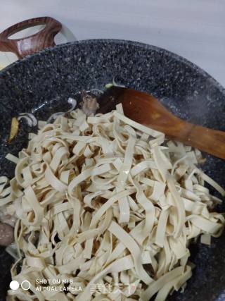 炖豆腐皮的做法步骤：6