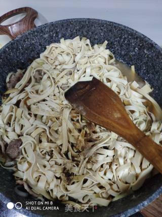 炖豆腐皮的做法步骤：8