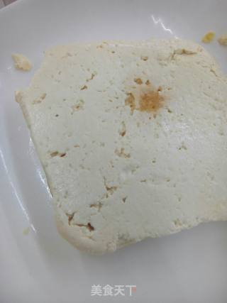 小葱拌豆腐的做法步骤：1