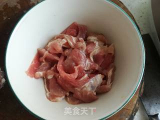 茶笋炒肉的做法步骤：3