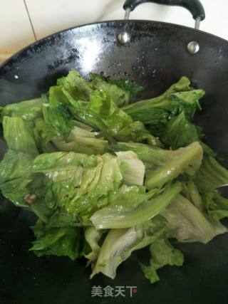 快炒蒜蓉生菜的做法步骤：7