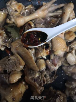 香菇黄焖鸡的做法步骤：9