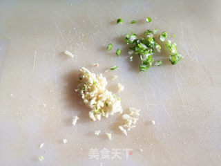法式蒜香烤吐司的做法步骤：2