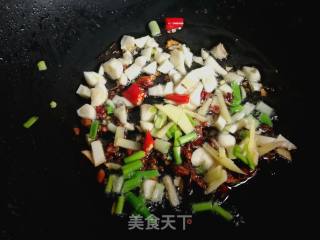 麻辣海虾的做法步骤：2