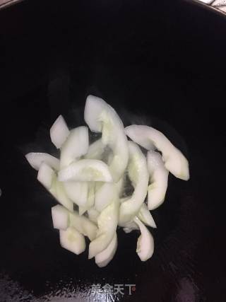 黄瓜花甲汤的做法步骤：3