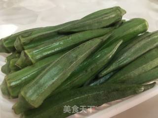 绣球秋葵的做法步骤：4