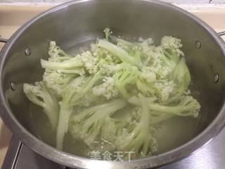 白灼台山白菜花的做法步骤：3
