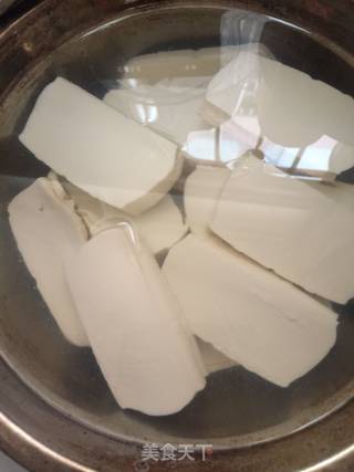 椒盐水豆腐的做法步骤：2
