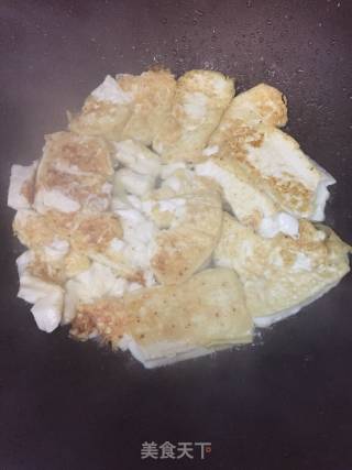 椒盐水豆腐的做法步骤：4