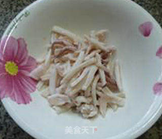 香菜拌鱿鱼的做法步骤：6