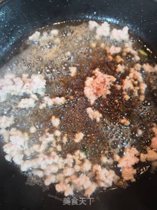 十分钟搞定的快手菜—肉末莴笋的做法步骤：2