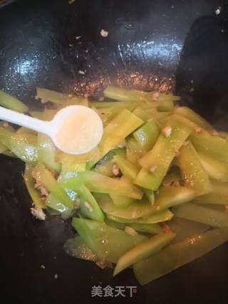 十分钟搞定的快手菜—肉末莴笋的做法步骤：4