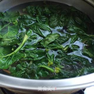 豆芽拌菠菜的做法步骤：3