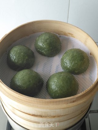 咸蛋黄肉松青团的做法步骤：12