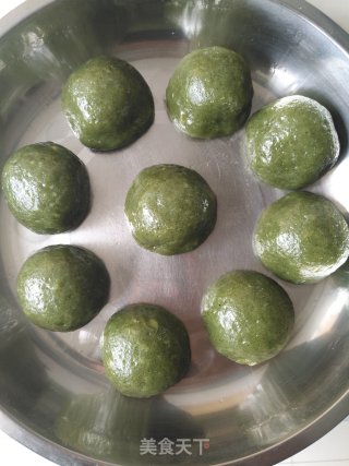 咸蛋黄肉松青团的做法步骤：13