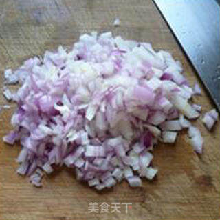 洋葱鸡肉炒饭的做法步骤：4