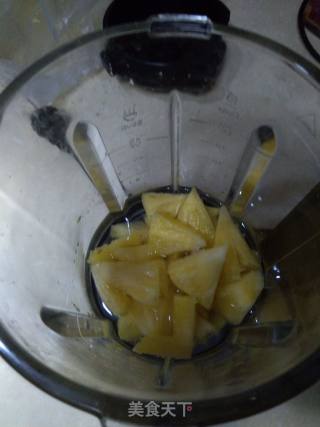 菠萝汁的做法步骤：4