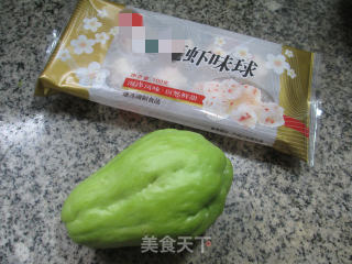 虾味球炒佛手瓜的做法步骤：1