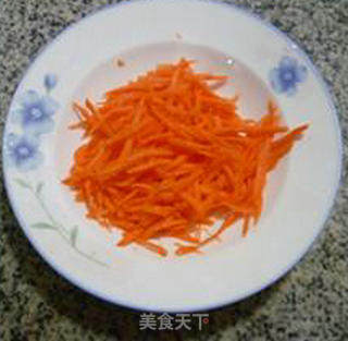 胡萝卜拌海蜇的做法步骤：5