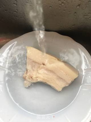 蒜泥白肉的做法步骤：4