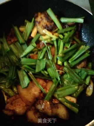 传统回锅肉的做法步骤：12