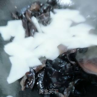 木耳炒山药的做法步骤：7