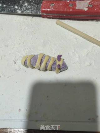 毛毛虫小馒头的做法步骤：6