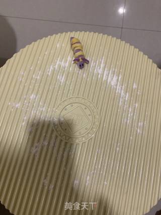 毛毛虫小馒头的做法步骤：7