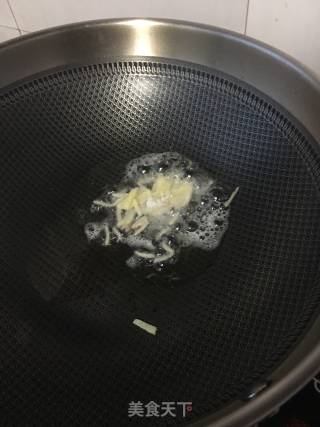 菠菜猪肝粥的做法步骤：15