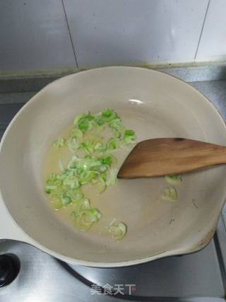 香菇炒有机菜花的做法步骤：8