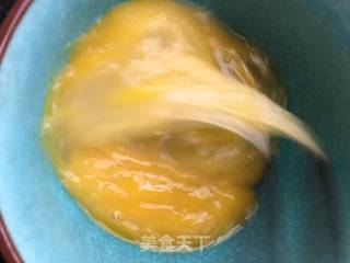 韭菜鹅蛋海米馅饼的做法步骤：12