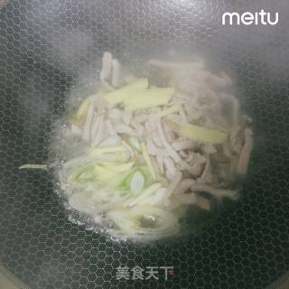 尖椒肉丝炒土豆丝的做法步骤：5