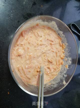 胡萝卜鹌鹑蛋煎饼的做法步骤：3