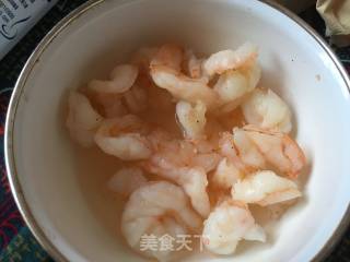蛋黄焗虾仁玉米的做法步骤：3