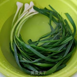 蒜花蚕豆的做法步骤：2