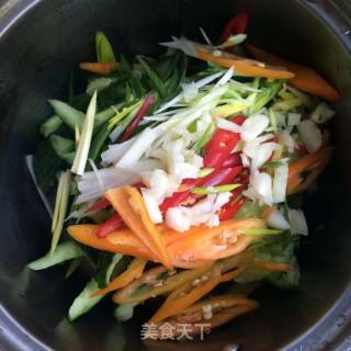 蒜末拌黄瓜的做法步骤：4