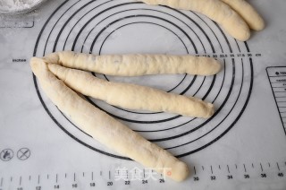 蓝莓辫子面包的做法步骤：9