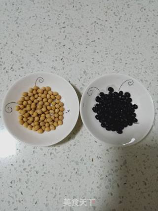 黑豆豆浆的做法步骤：1