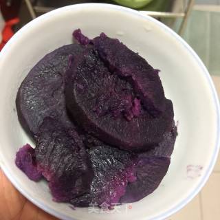 红枣紫薯蒸发糕的做法步骤：2