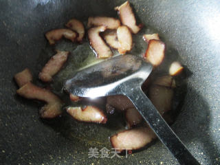 酱肉炒西兰花的做法步骤：5