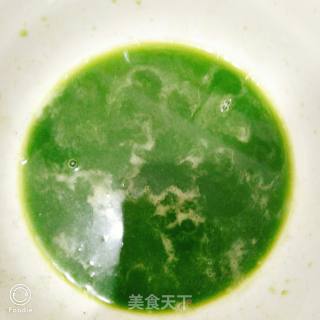 菠菜鸡蛋饼的做法步骤：3