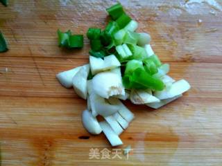 蚝油蘑菇油菜的做法步骤：3
