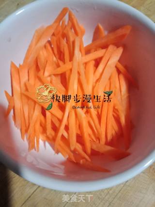 凉拌豆腐泡的做法步骤：2