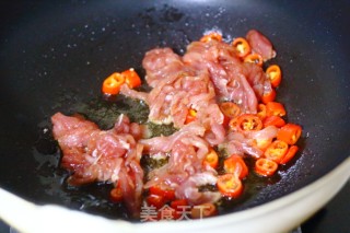 榨菜炒肉丝的做法步骤：6
