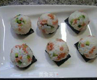 海苔青瓜火腿肠饭团的做法步骤：12