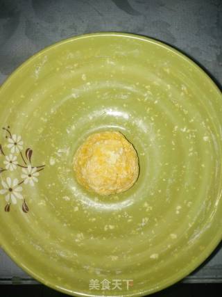 番茄鸡蛋面鱼的做法步骤：2