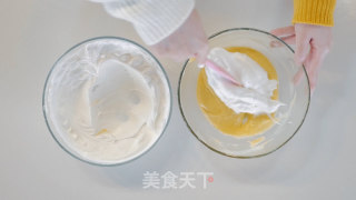 肉松蛋糕卷【初味日记】的做法步骤：6