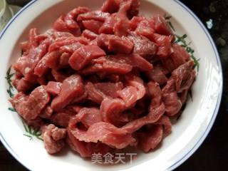 黑椒蒸牛肉的做法步骤：1