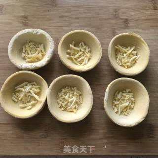 蛋挞皮焗饭的做法步骤：2