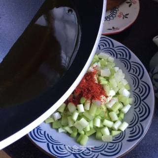 响油蒜苔丁的做法步骤：4